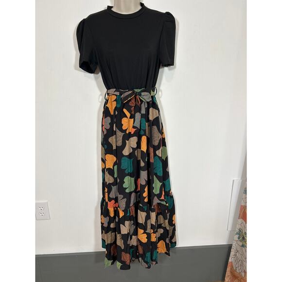 Ginko Leaf Dress Small to Medium with Stretch - Picture 2 of 6